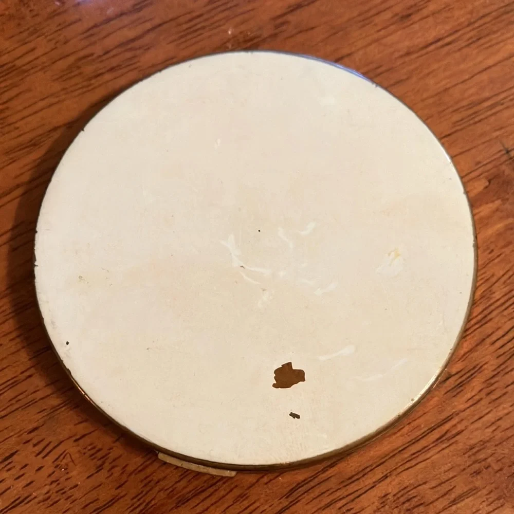 Beautiful antique compact from Art Deco era, made in USA by Elgin American! - Picture 5 of 16